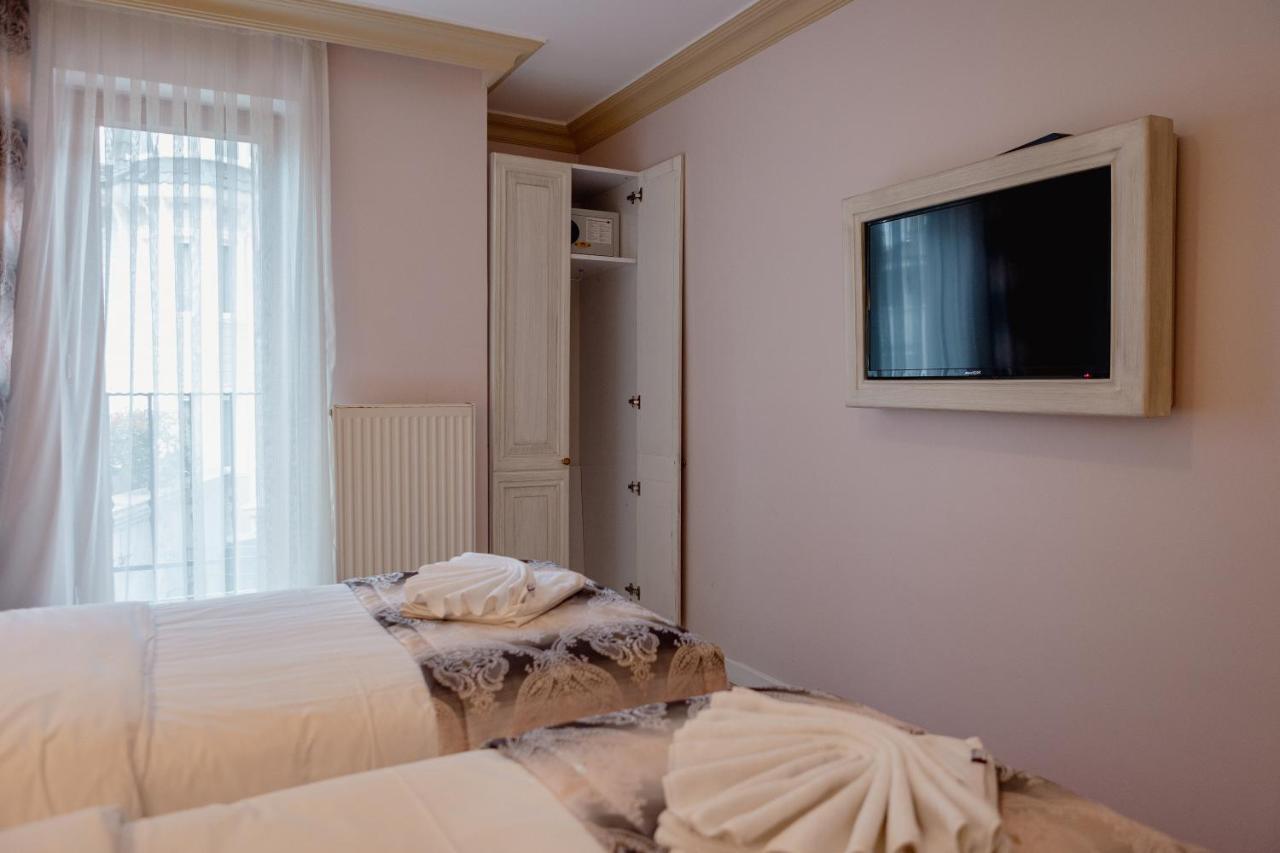 Agora Hostel Istanbul Exterior photo